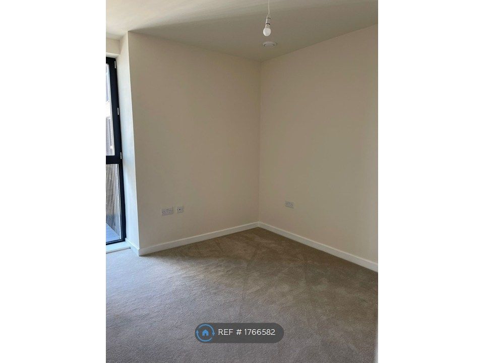 Property photo 3 of 11 Bedroom