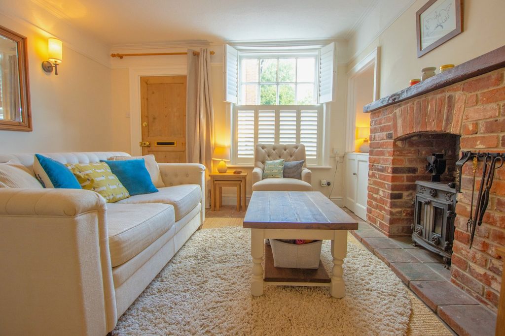 Property photo 3 of 25 4506484