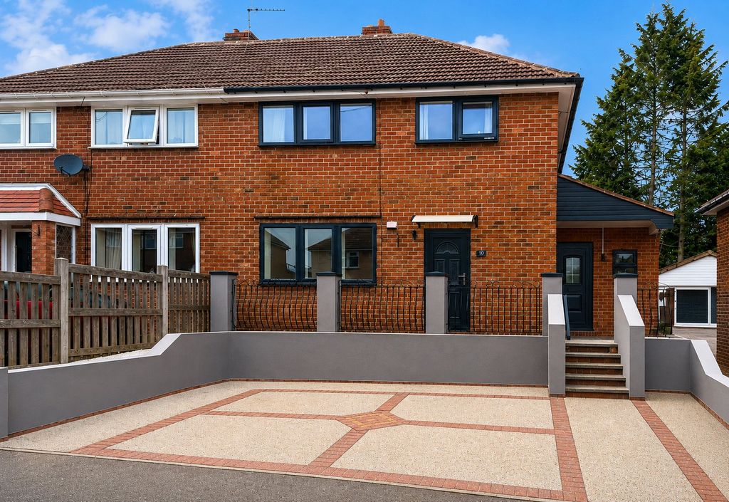 Property photo 1 of 22 Picture No. 29