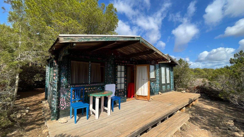 Property photo 2 of 3