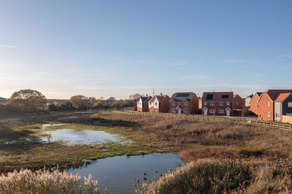 Property photo 3 of 19