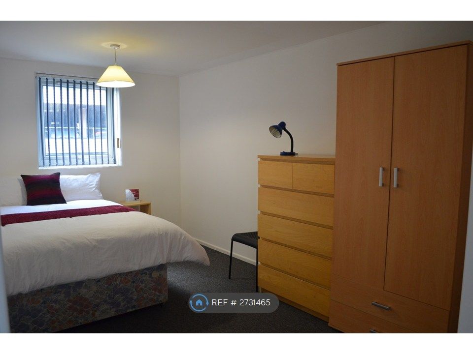 Property photo 3 of 5