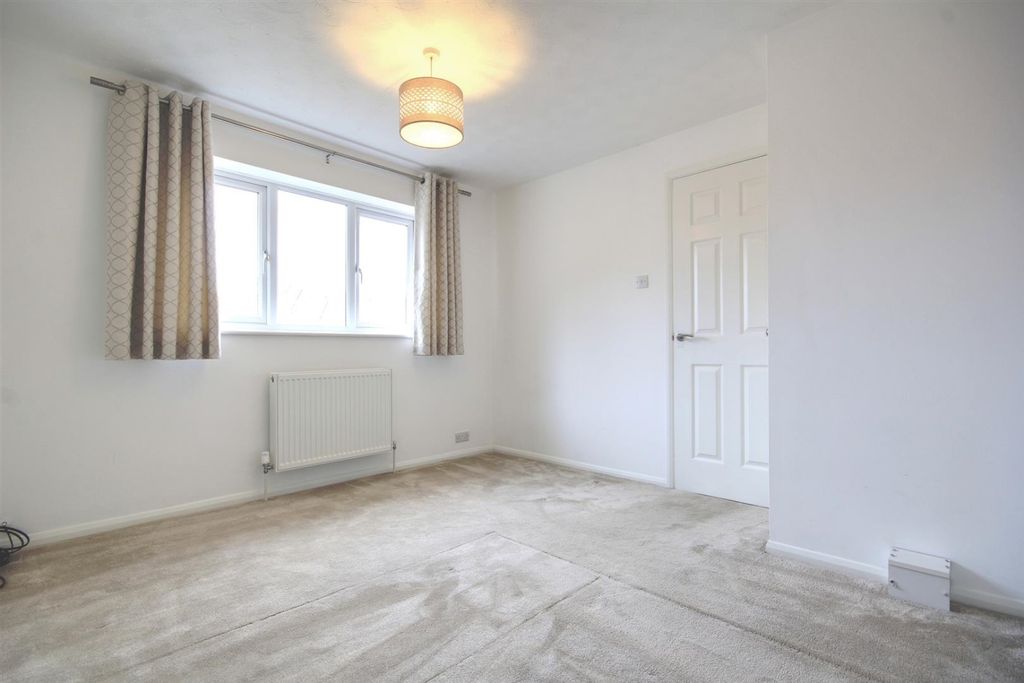 Property photo 2 of 9 Ac2Qicbtbeg3-N0Vn6J_Ng