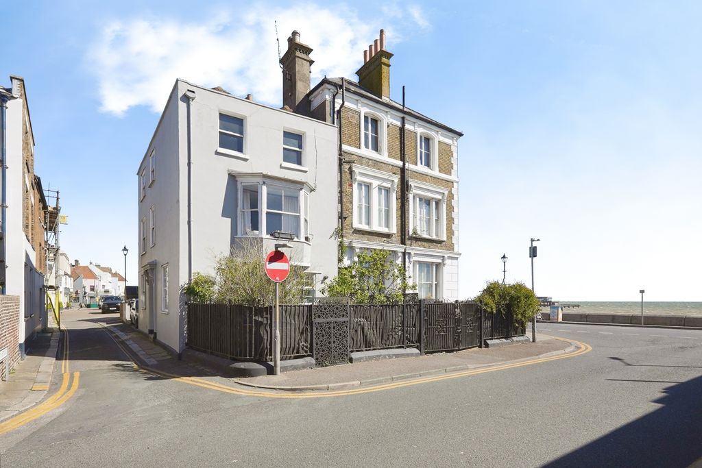 Additional image 31 of 3 bed semi-detached house for saleBeach Street, Deal CT14