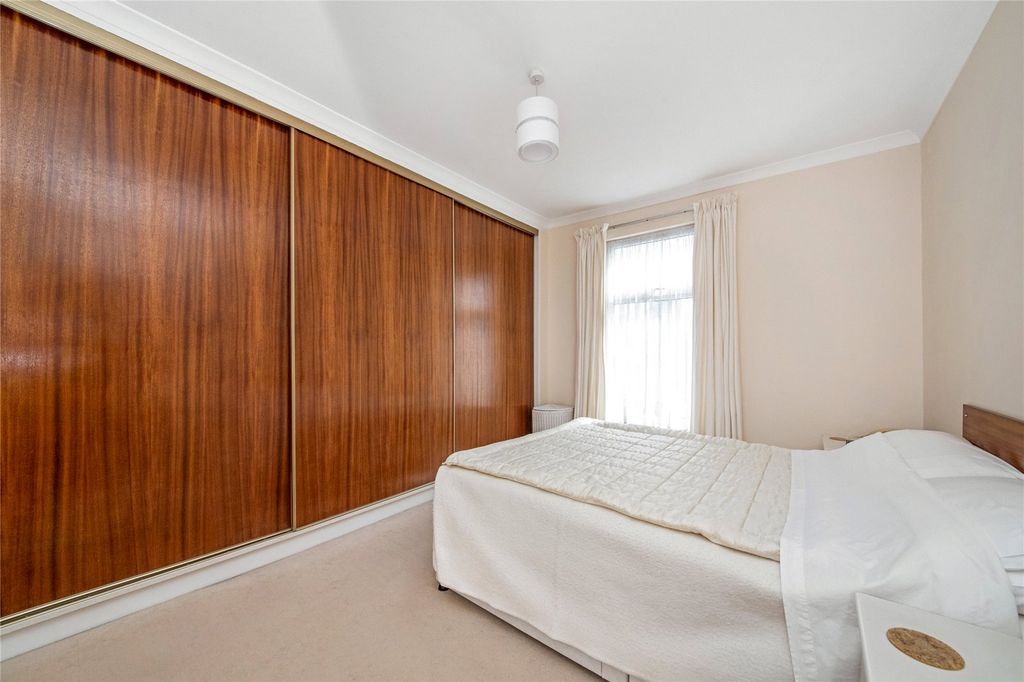 Property photo 3 of 13 Picture No. 02