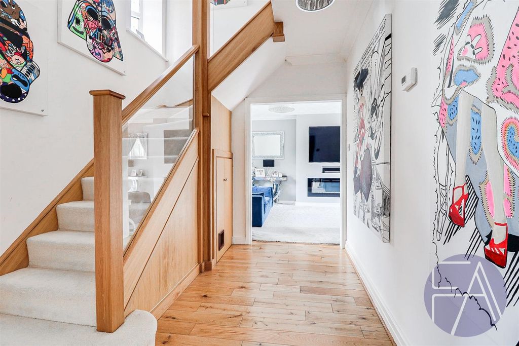 Property photo 3 of 35 5095865