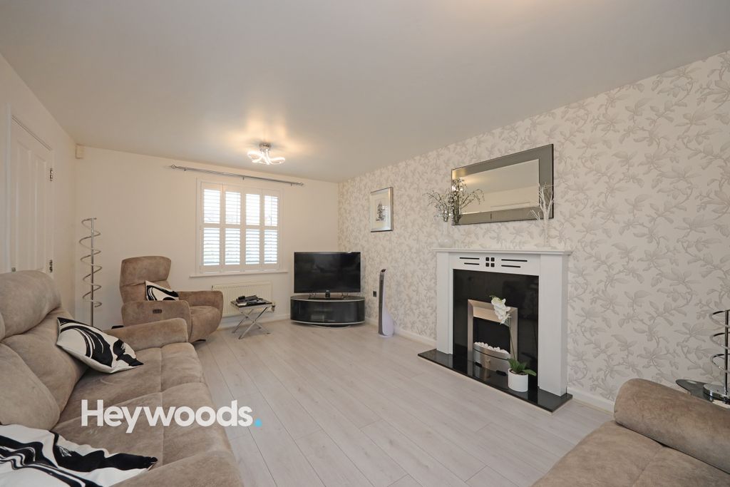 Property photo 3 of 43 0F1A3164