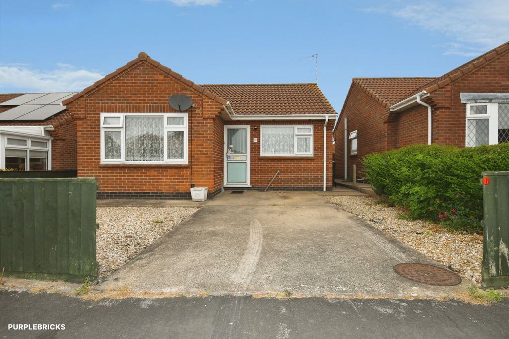 Property photo 1 of 24 Detached Bungalow