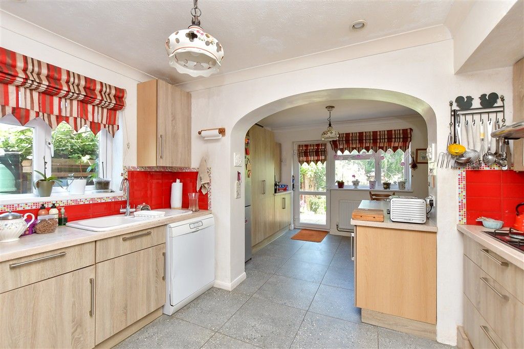 Property photo 1 of 23 Kitchen