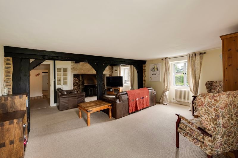 Property photo 2 of 29 Photo 25