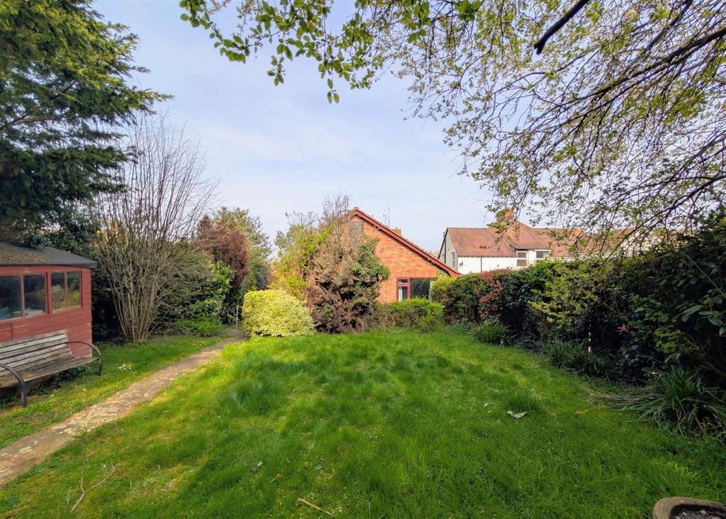 Property photo 2 of 21