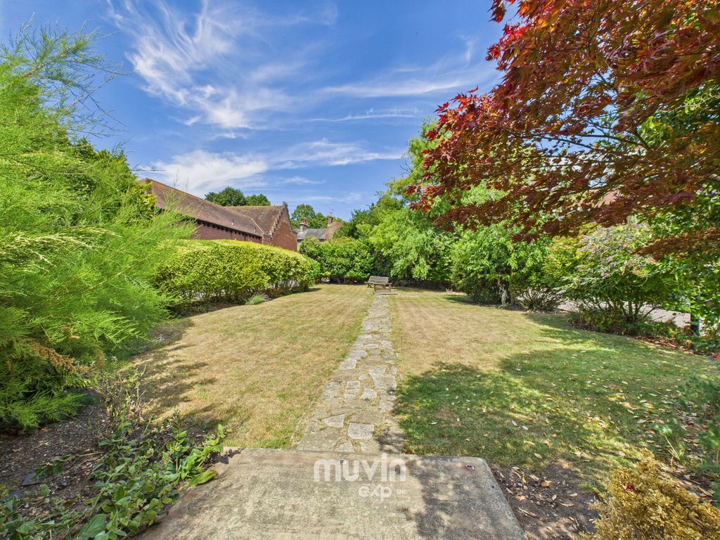 Property photo 2 of 38