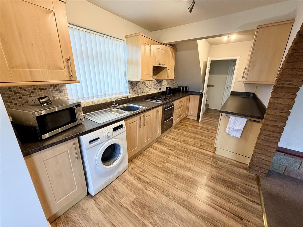 Property photo 3 of 15 Img_1025.Jpeg