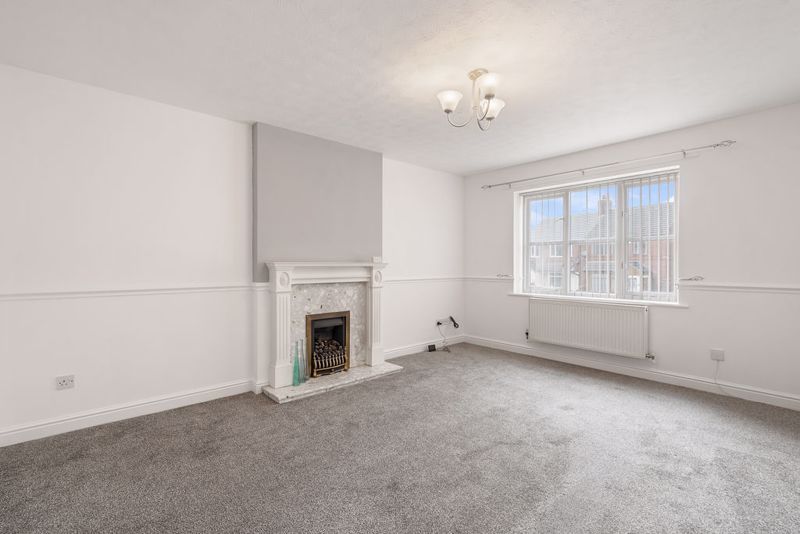 Property photo 1 of 19 Photo 14