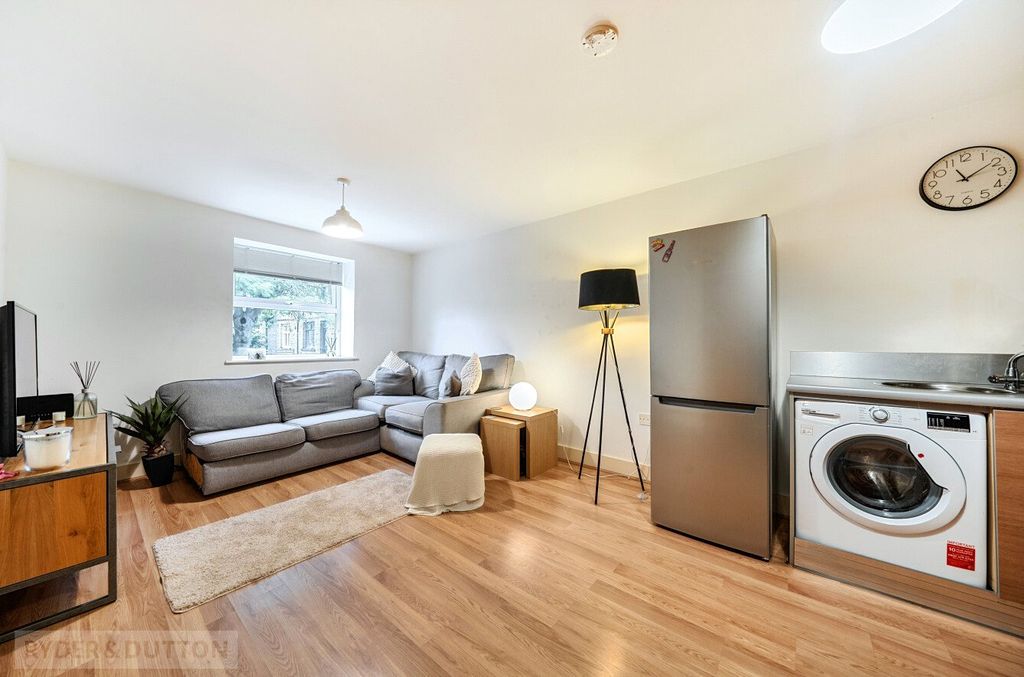 Property photo 2 of 15 Open Plan