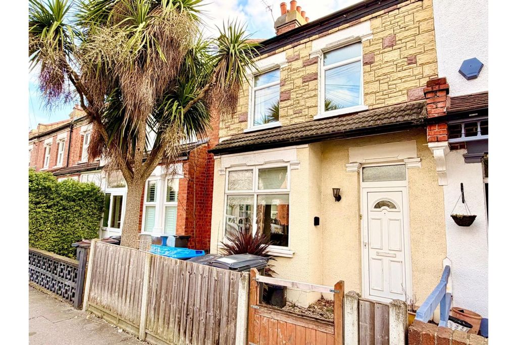 Property photo 1 of 10