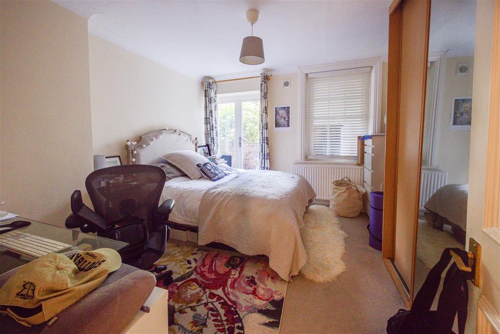 Property photo 3 of 8 Bedroom 1