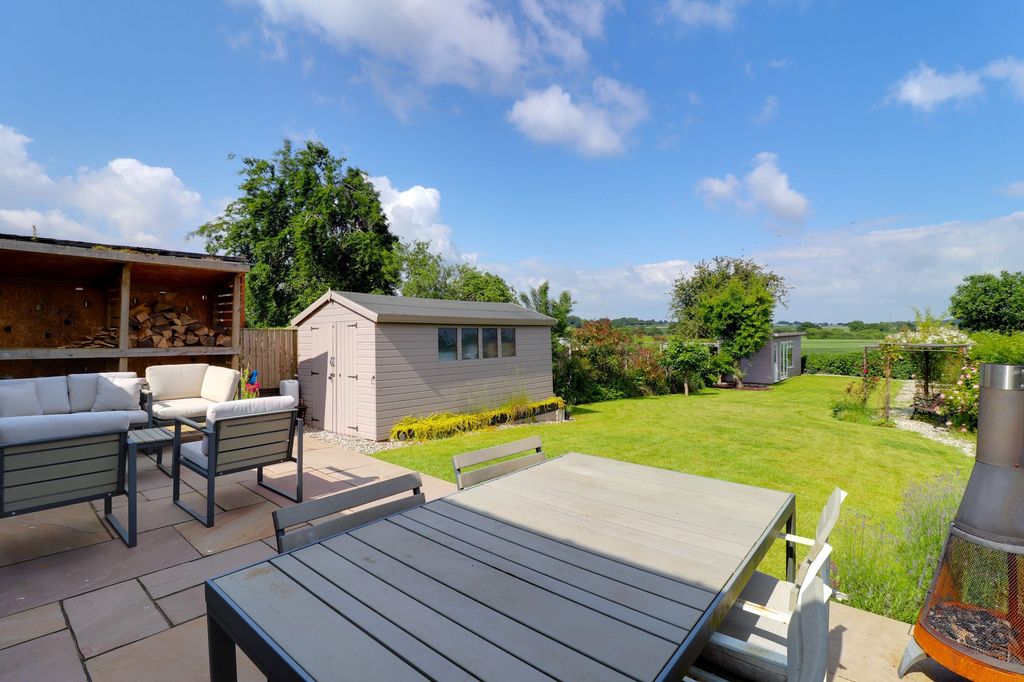 Property photo 2 of 34 Rear Garden &amp; Rural Views