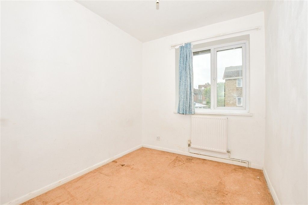 Property photo 3 of 8 Bedroom 3