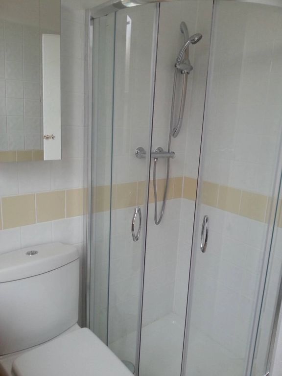 Property photo 3 of 4 4186405