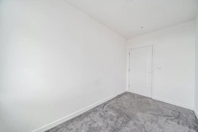 Property photo 3 of 13 Internal View