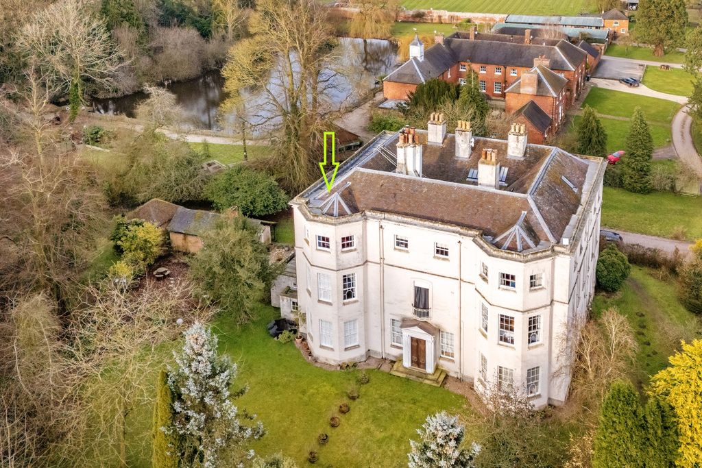 Property photo 1 of 24 Sytche Hall 1 Arrow