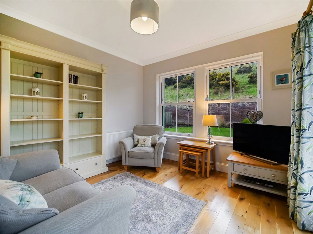 Property photo 2 of 15 Living/Dining Room