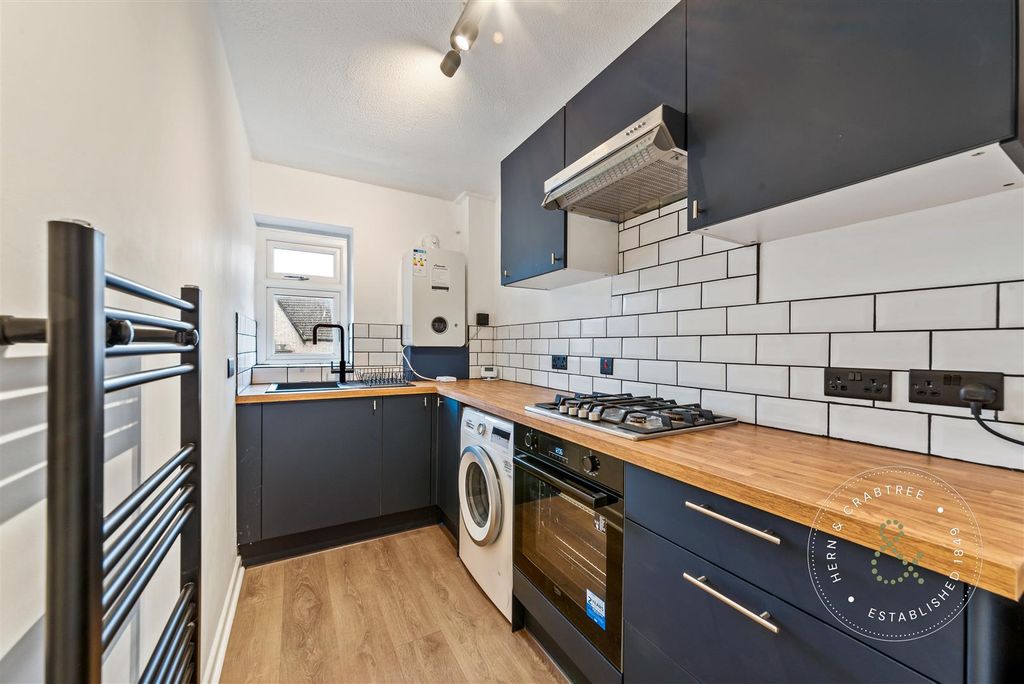 Property photo 2 of 12 Greystone-Court-01.Jpg