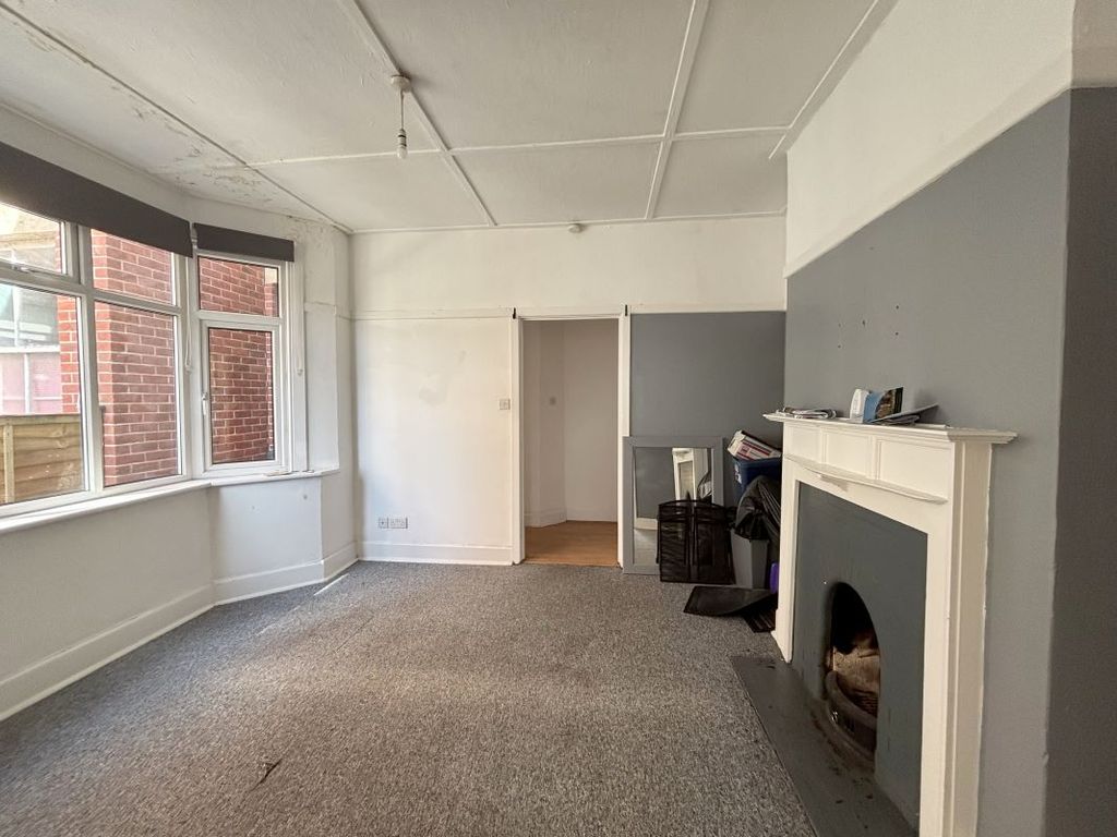 Property photo 3 of 10 Image 3
