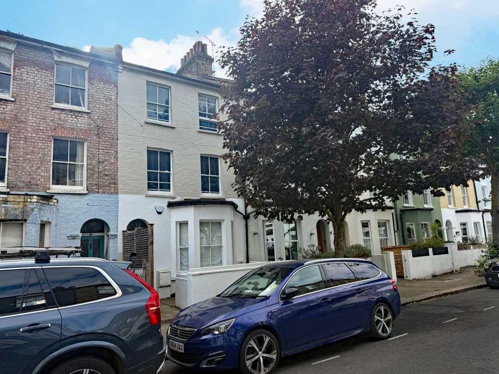Property photo 1 of 13 22-Atherton.Jpg