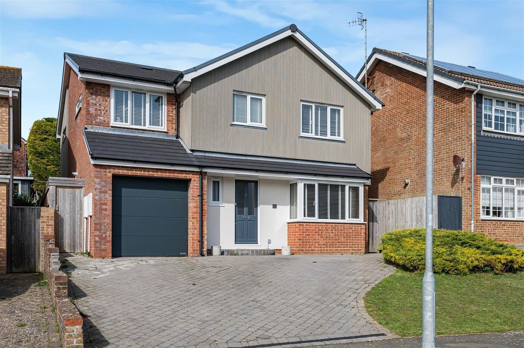 Property photo 1 of 29 Front