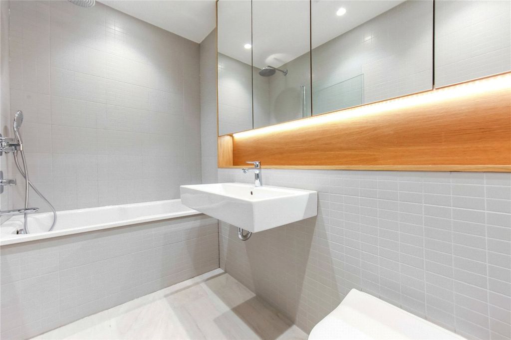 Property photo 2 of 7 Picture No. 02