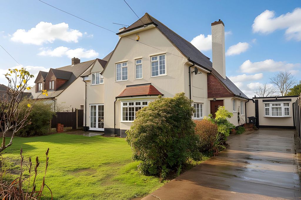 Property photo 1 of 31