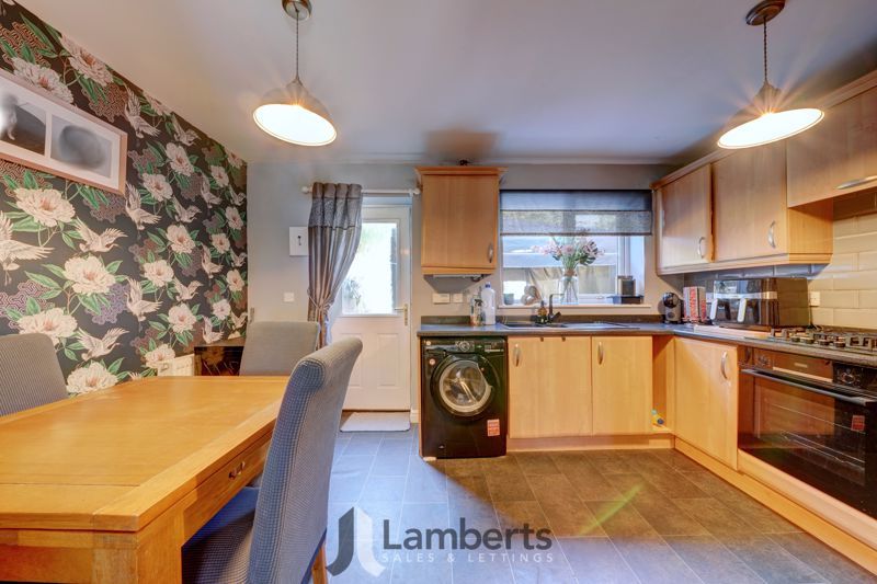 Property photo 3 of 15 Kitchen/Diner