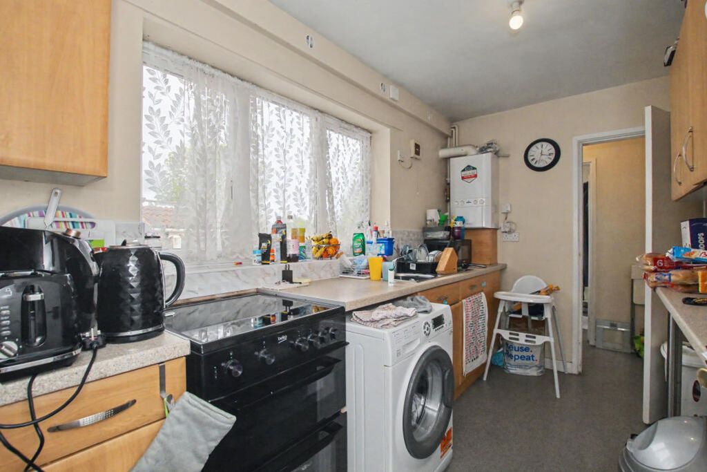 Property photo 3 of 17
