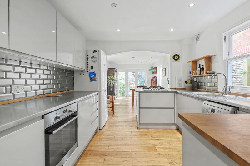 Property photo 2 of 18 Kitchen Diner