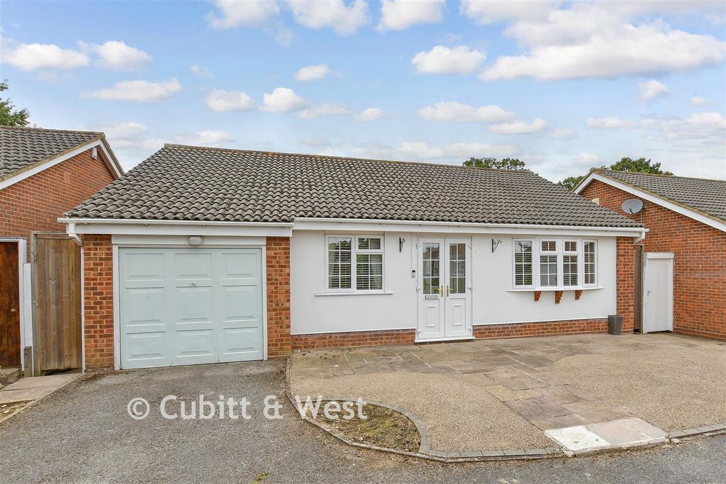 Property photo 1 of 10 External (Web)