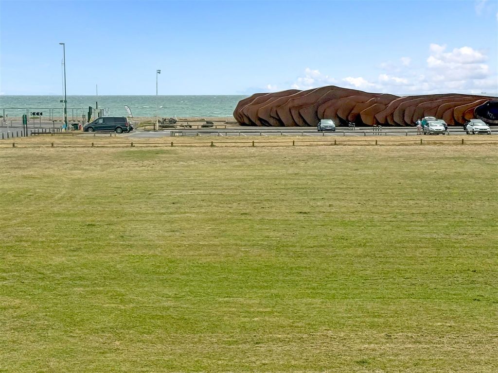 Property photo 2 of 11 Img_6237.Jpg