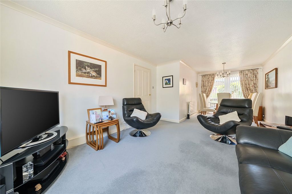 Property photo 3 of 18 Picture No. 06