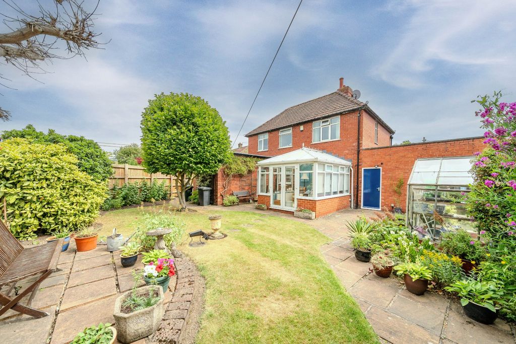 Property photo 3 of 15 Picture No. 17