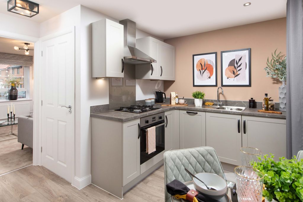 Property photo 2 of 7 Kenley Kitchen