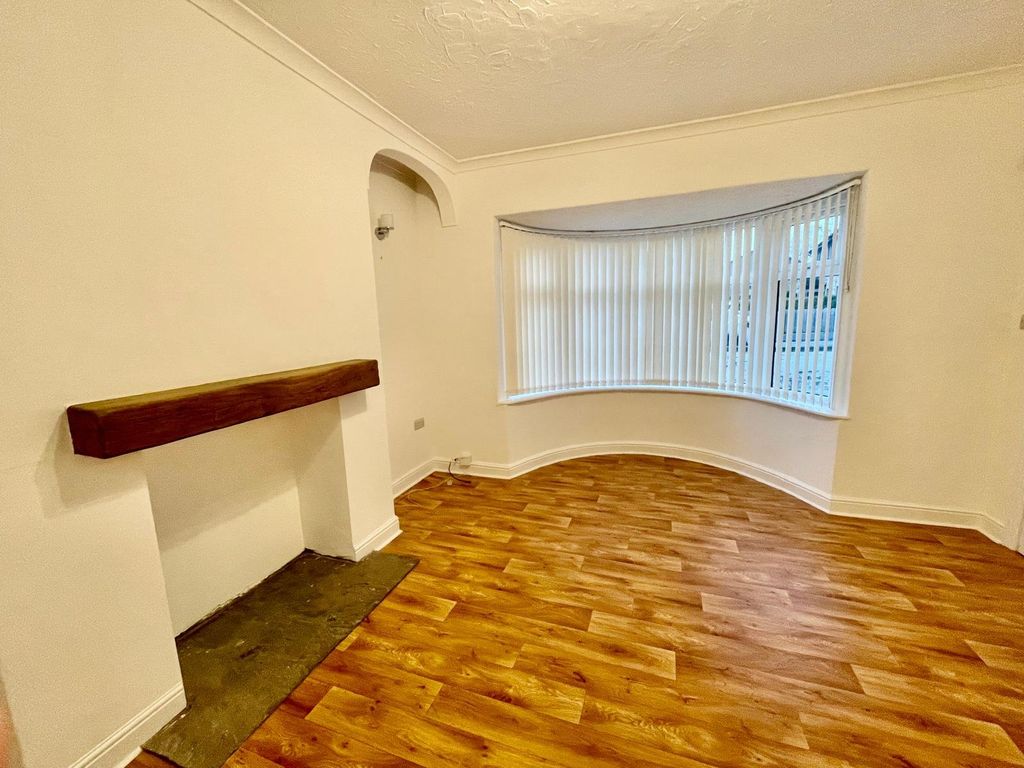 Property photo 3 of 19 Picture No. 25