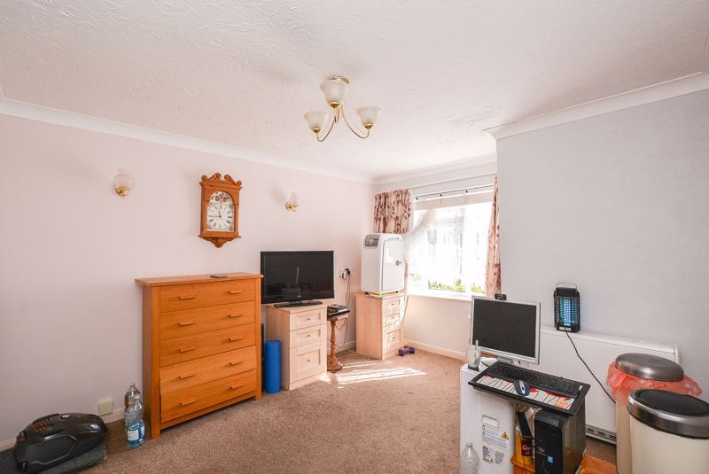 Property photo 3 of 10 Photo 8