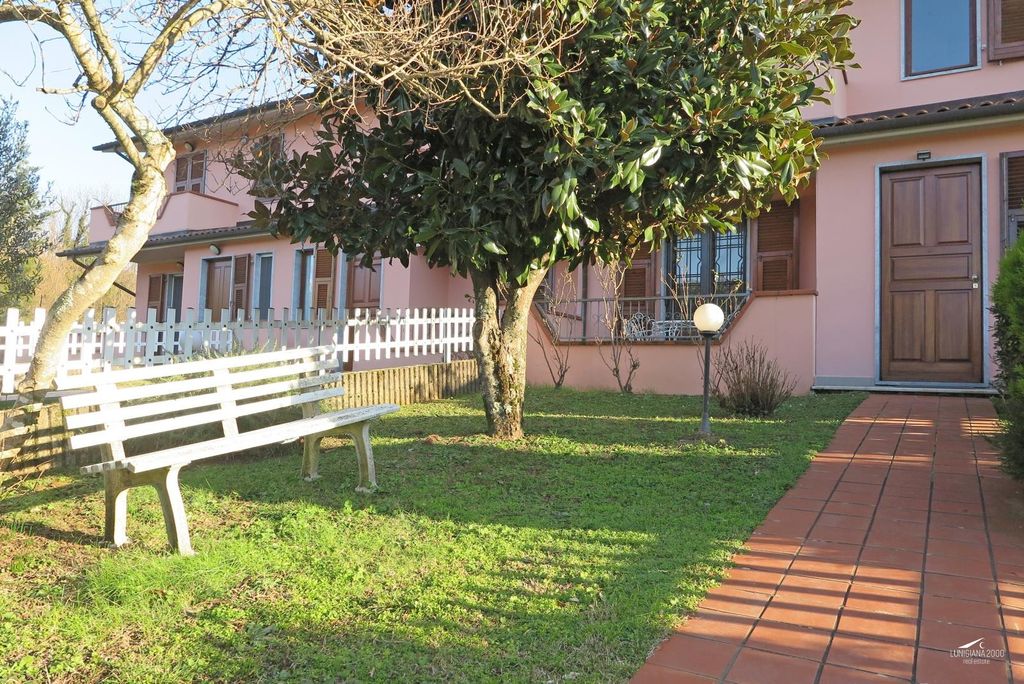 Property photo 3 of 47