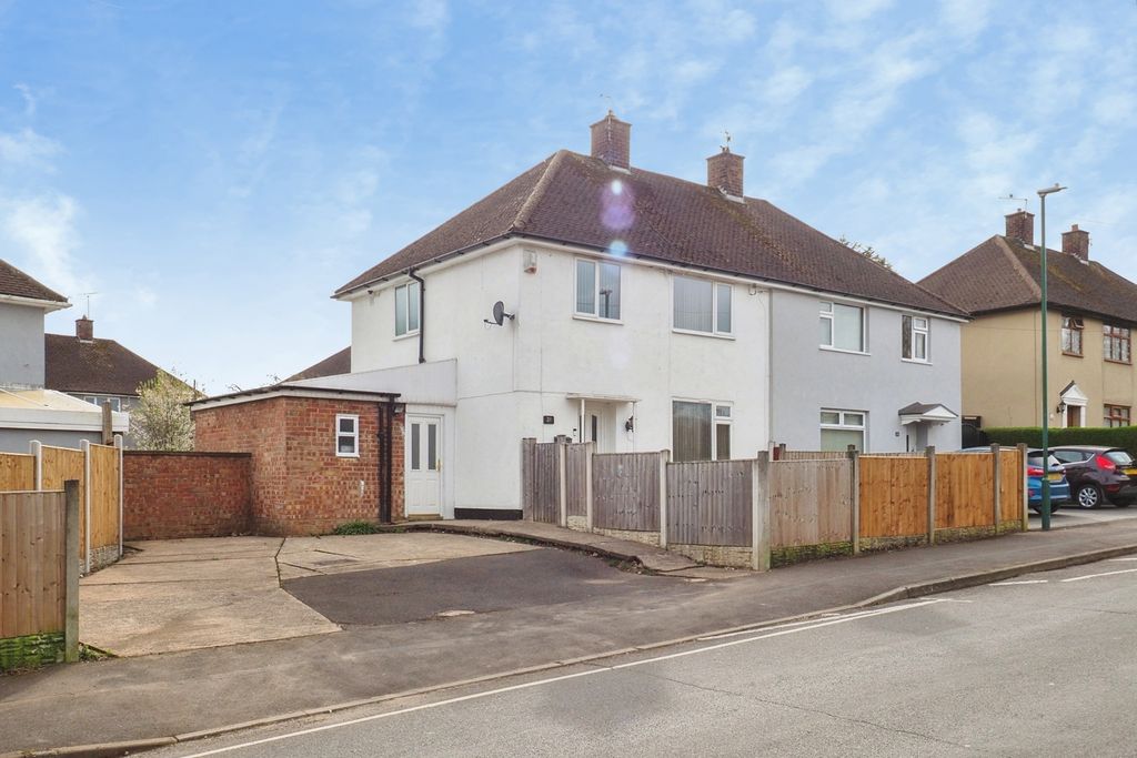 Property photo 1 of 15 Front