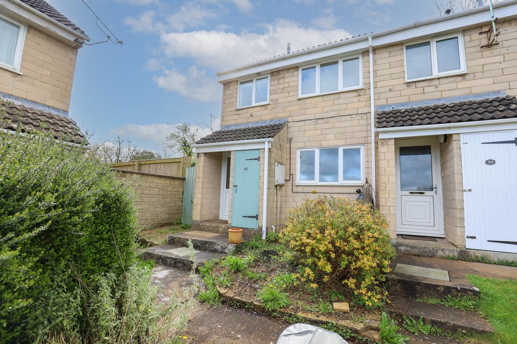 Property photo 1 of 8 Front