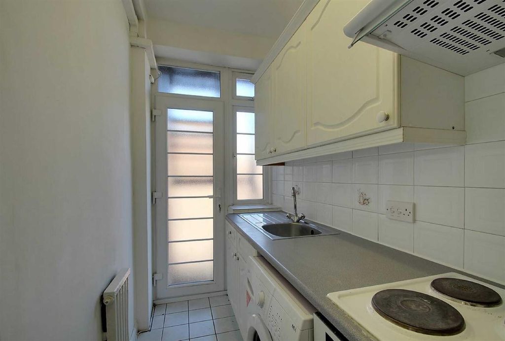 Property photo 1 of 4 H_N0W3Vskfbucpgdvn7Lkdbcync.Jpg