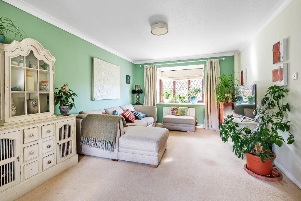 Property photo 2 of 14 49-Wildcroft-Drive-6.Jpg