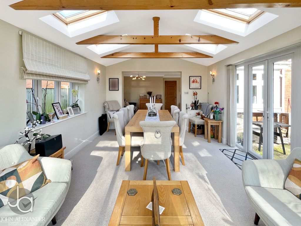 Property photo 2 of 30 20250308_091346265_0.5