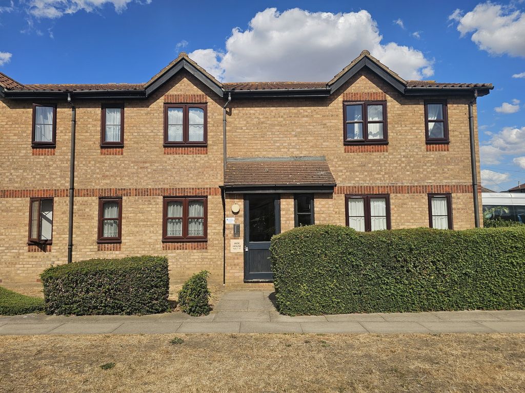 Property photo 1 of 5
